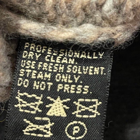 EUC Eddie Bauer Legend Hand knit 100% Lambswool Sweater Fair Isle Men Size Med - Picture 7 of 12